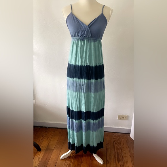 Cynthia Rowley Dresses & Skirts - Cynthia Rowley| Blue and Green Spaghetti Strap Maxi Sundress